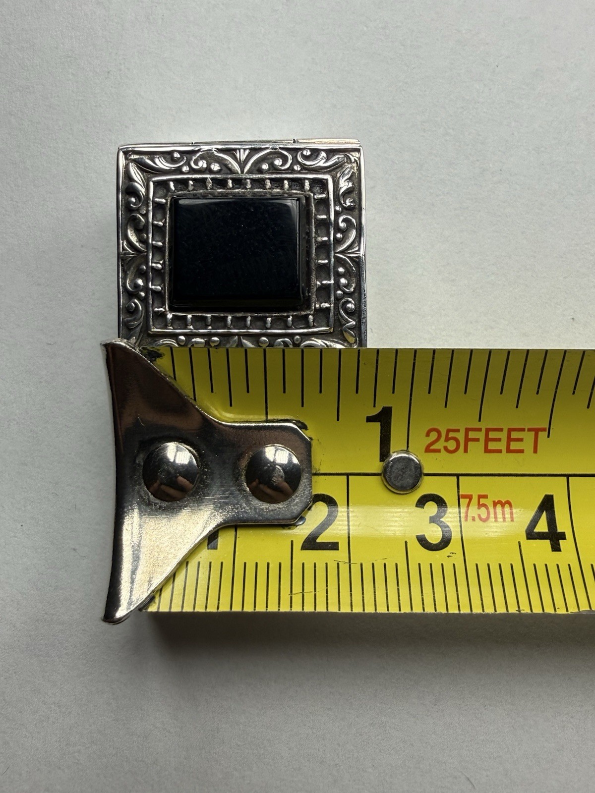Vintage Solid Sterling Silver & Gold Gilt Snuff/Pill Box With Black Onyx – 12.2g