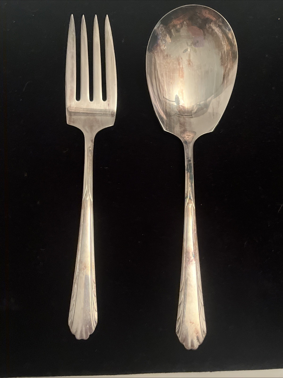 VTG NTS16 (Silverplate) by National Silver Co 68 Pieces Flatware. Certificate
