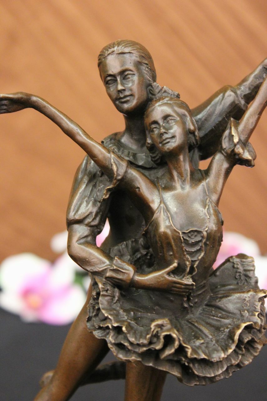 Dancing Lovers 12″ High Accent 100% Solid Bronze Sculpture Home Decoration decor
