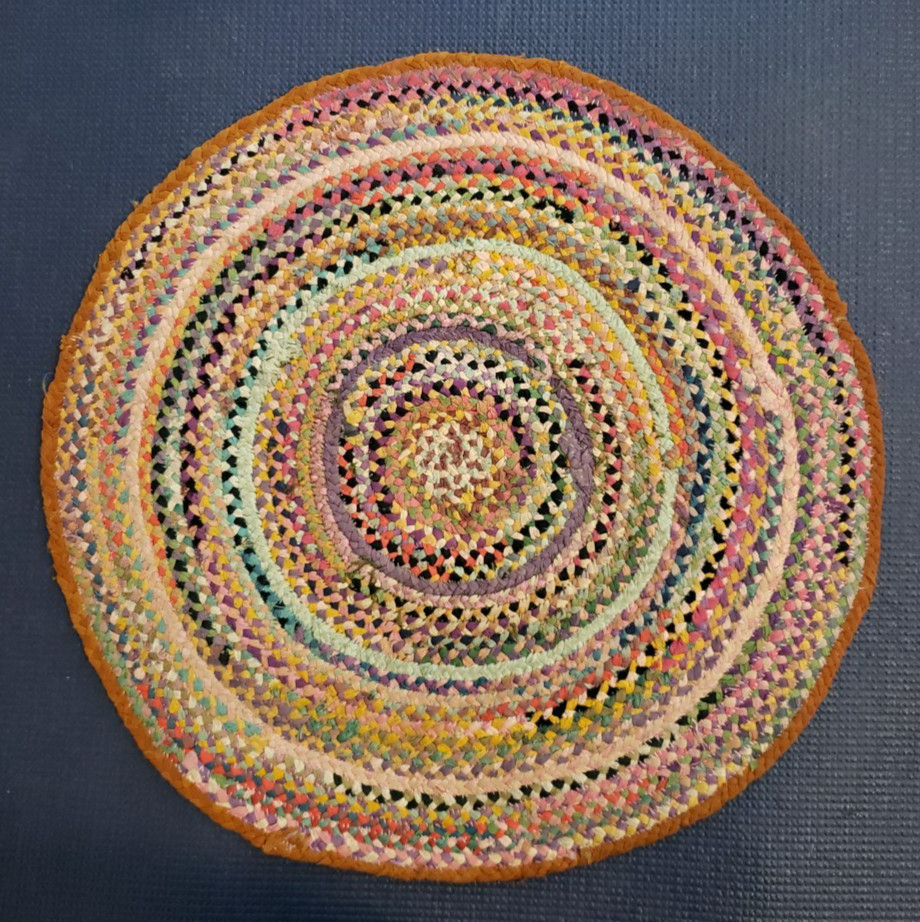 Antique Vintage Handmade Round Braided Rug 18″ Multi Color Beautiful