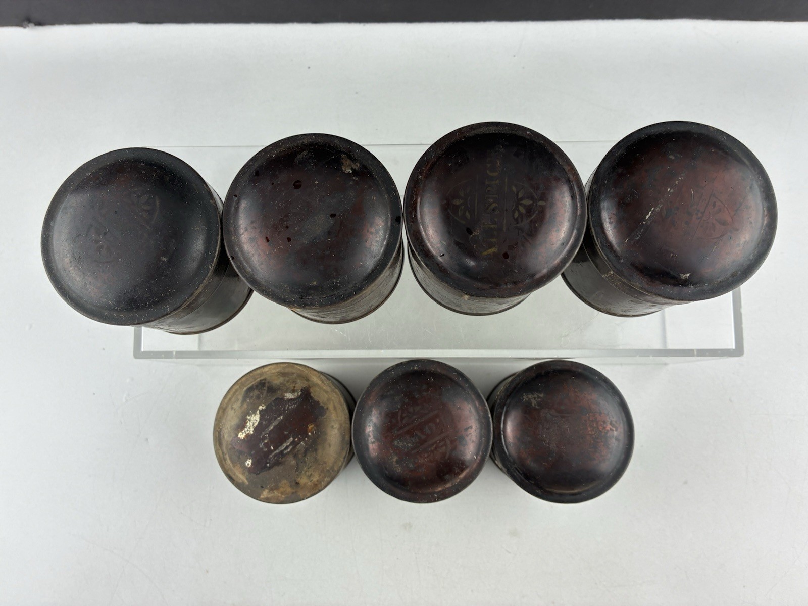 Antique Toleware Tin Spice Box w/ 7 Individual Spice Tins ~ Round w/ Drop Handle