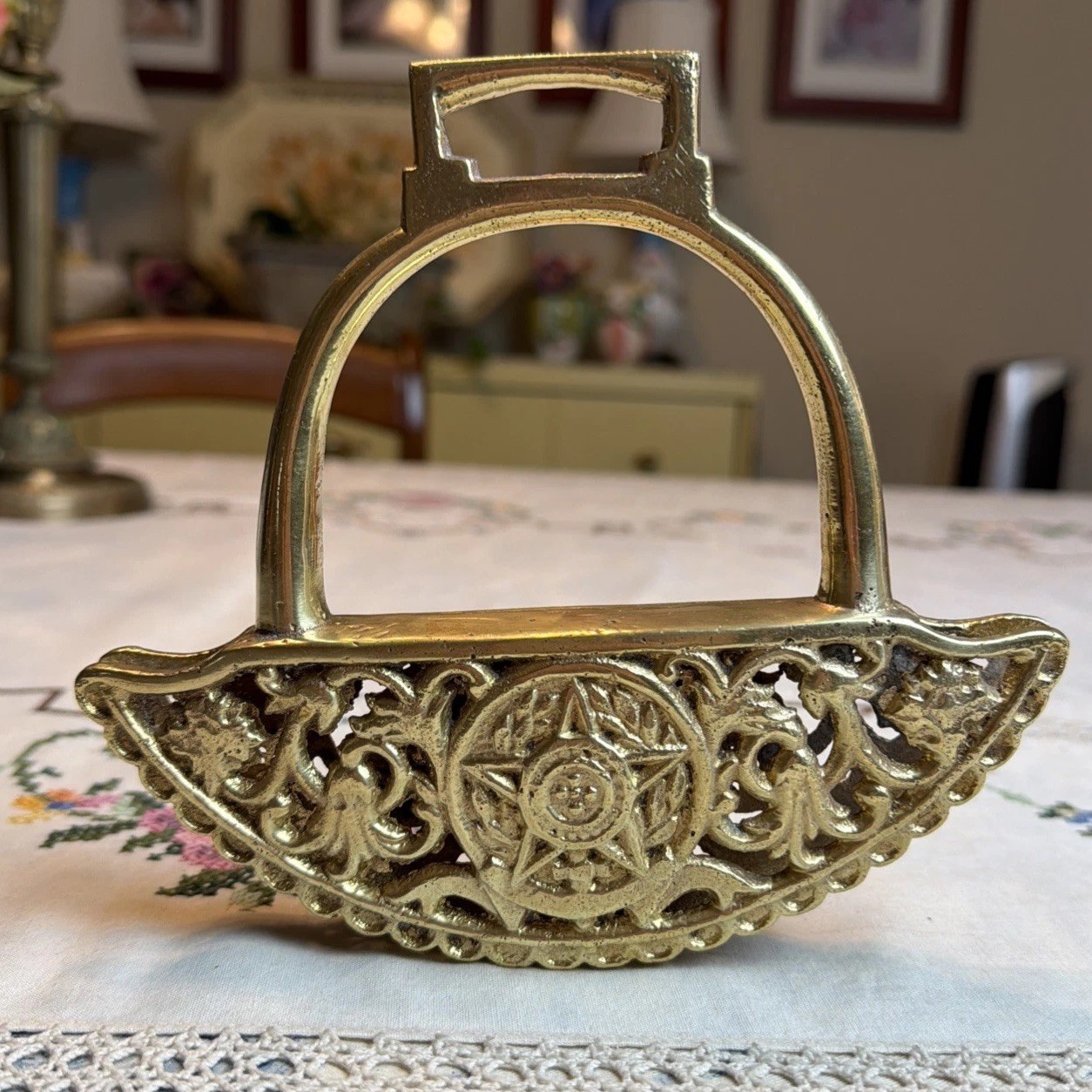 VTG Brass Crescent Stirrup Brazil Republic Coat of Arms & Reticulated Foliate