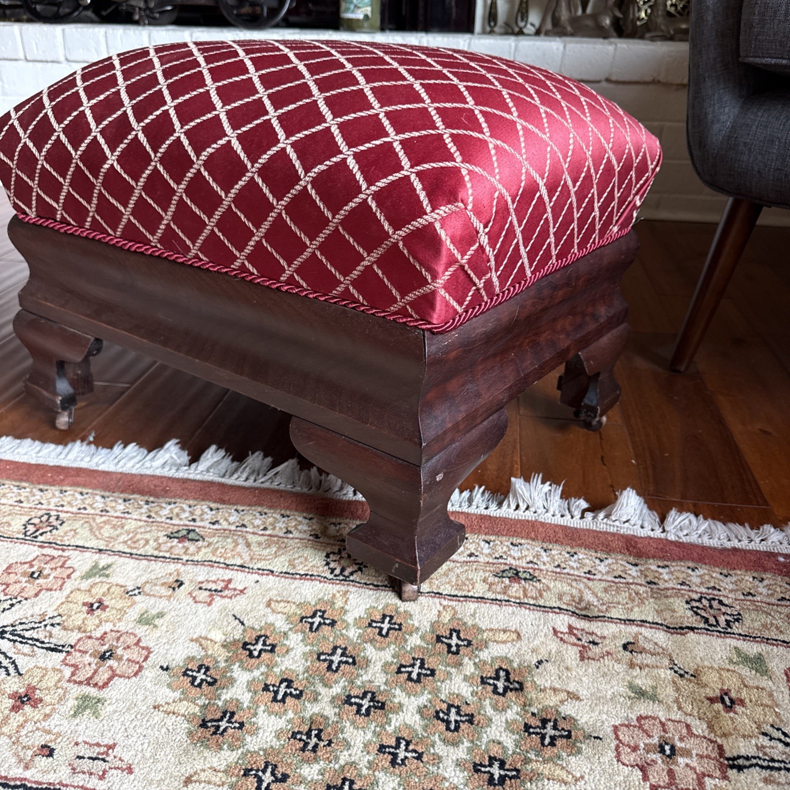 Biggs Richmond VA Footstool Wood Base & Fresh Upholstery Metal Casters Vintage