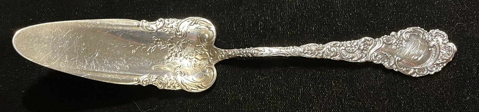 Sterling Silver Flatware – Wallace Louvre Jelly Cake Server Fancy Mono
