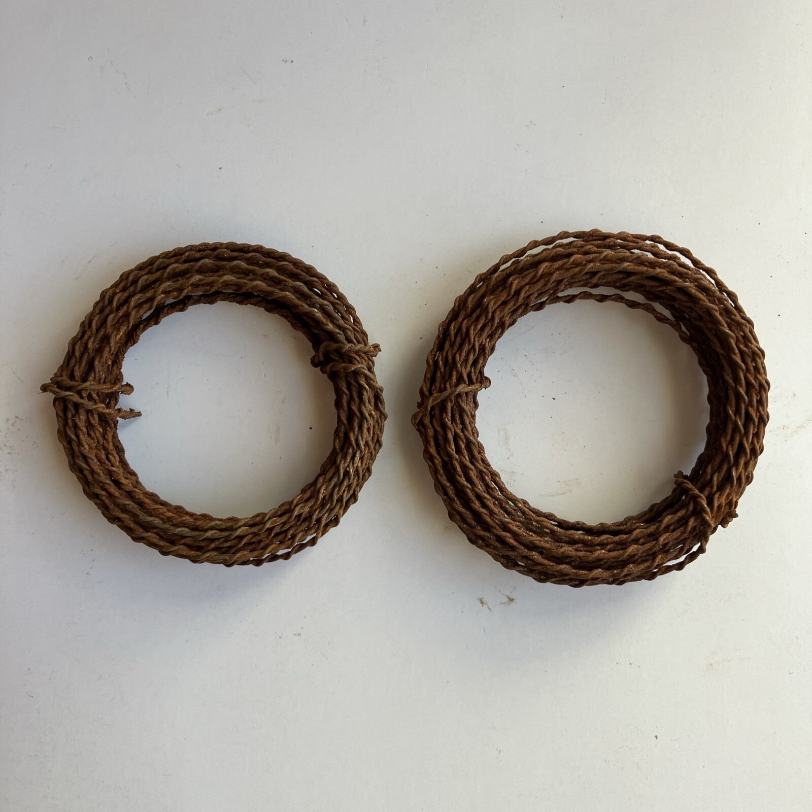 1 Roll Coil Rusty Wire Tin Twisted 20 GA Gauge = 15ft Primitive Craft Supplies