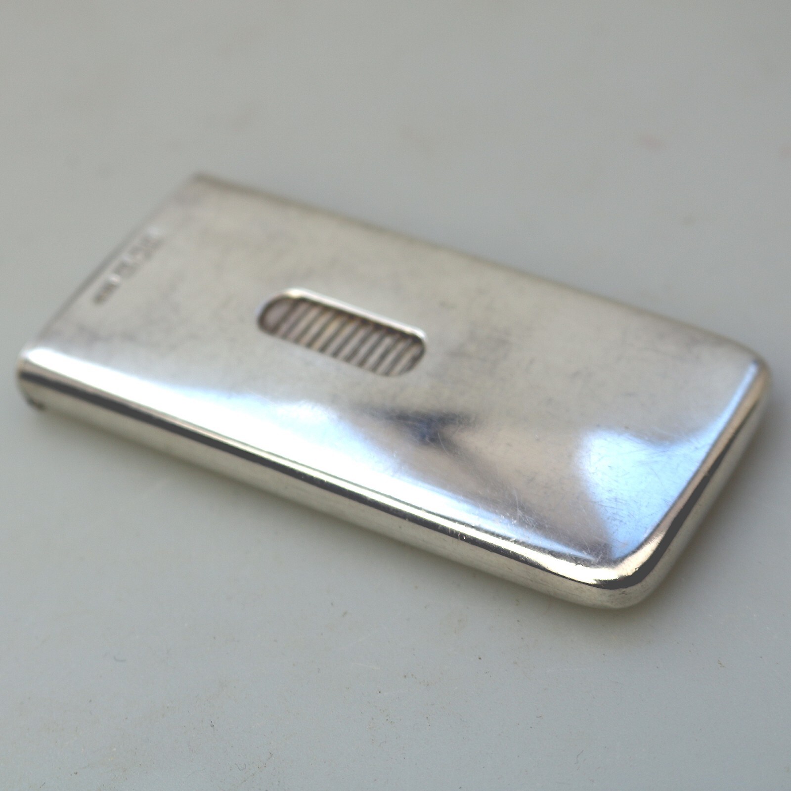 Very rare solid silver patent novelty Card Case with tambour mechanism 44g 1927