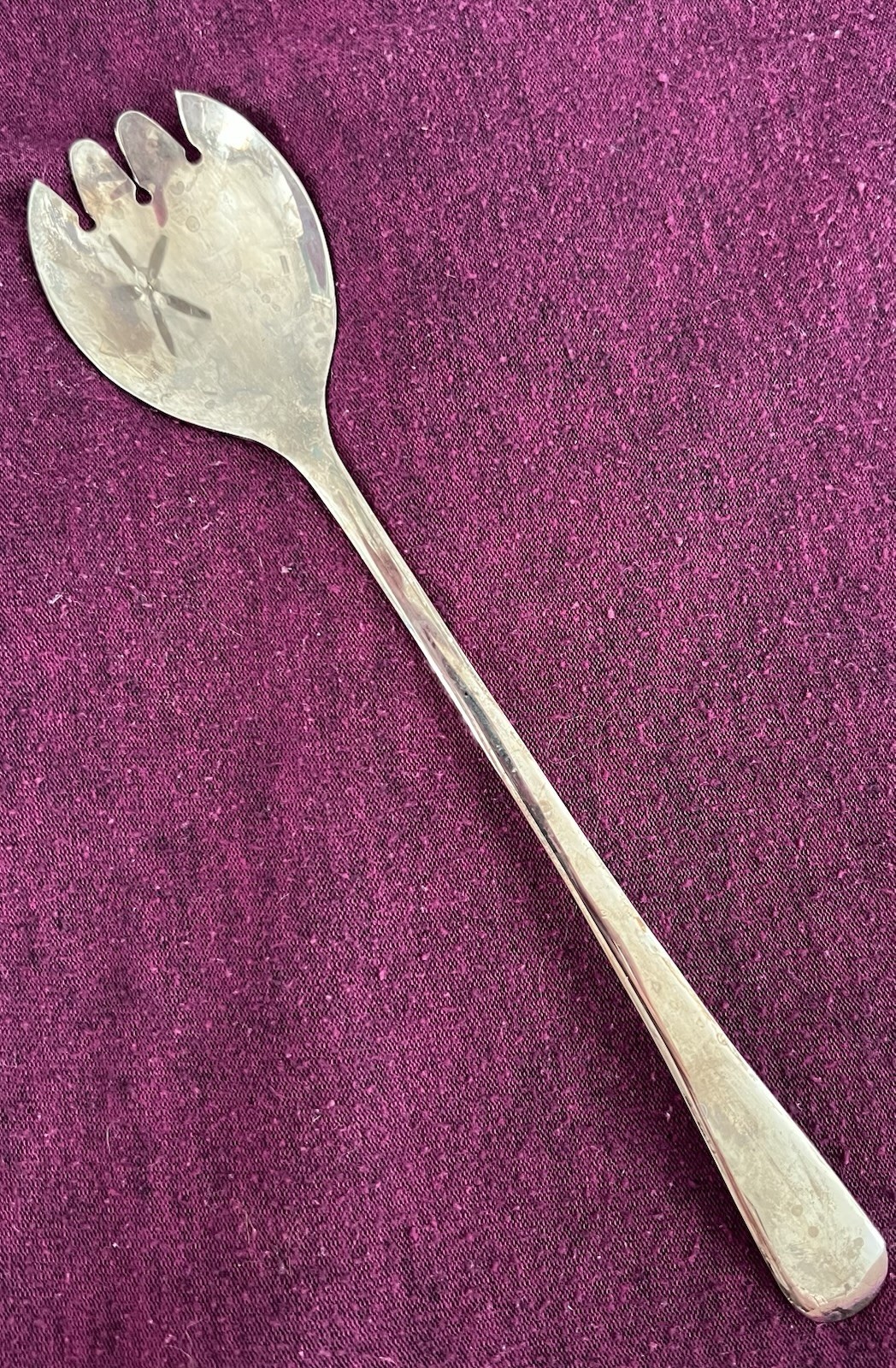 Vintage Made in England Silver Plated Salad Serving Fork 9.5 Inches. Replacement