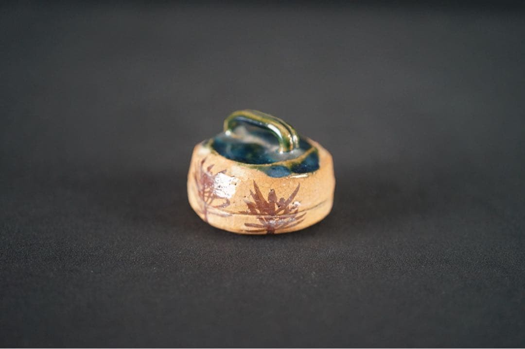 Yamaguchi Jotetsu II Oribe Kogo Incense Container 5.4cm