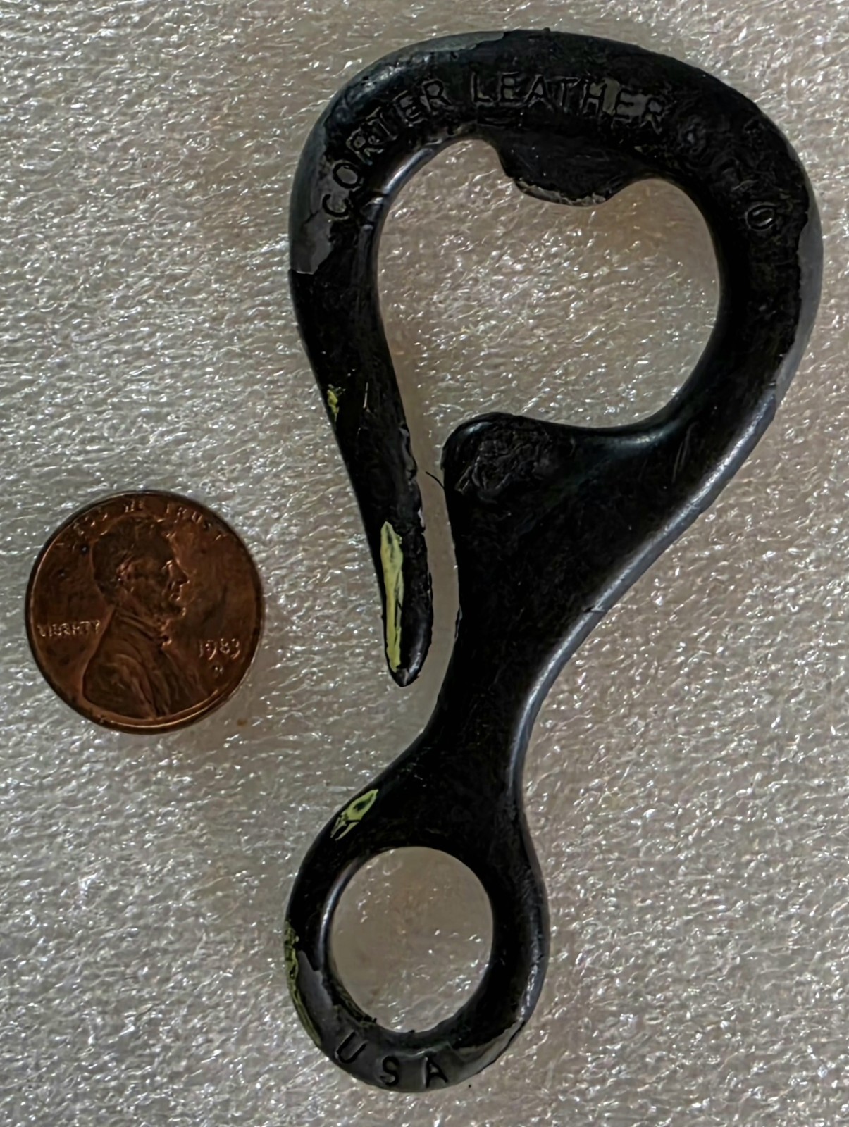 Antique CORTER LEATHER Designed In New Englad Made In Ca Hardware Enamel Hook