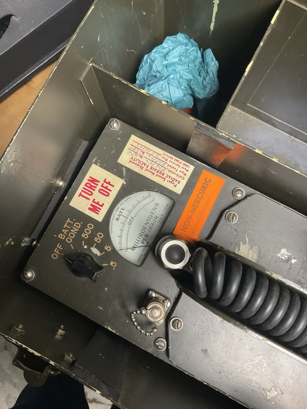 Radiation Detector US Navy Radiac Set AN/PDR-27E + Case CY-963/PDR-27A Geiger