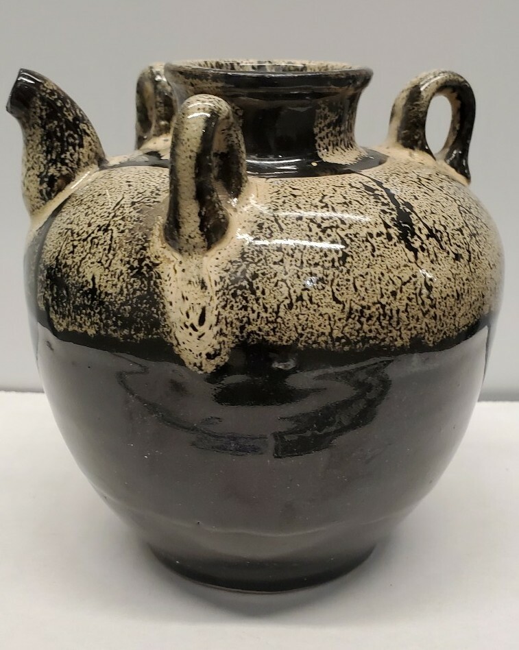 Chinese Potter Vessel Tang Dynasty Style
