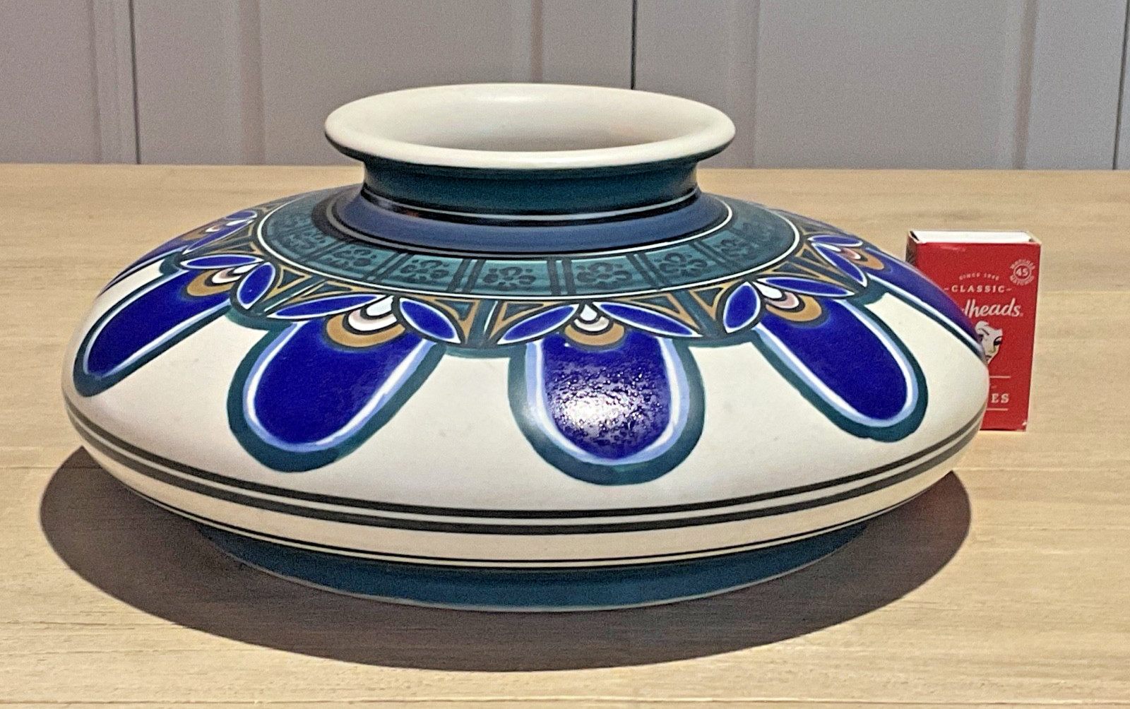 Japanese Kinkozan V Handpainted Art Deco Vase Taisho Period, 25cm diameter. Rare