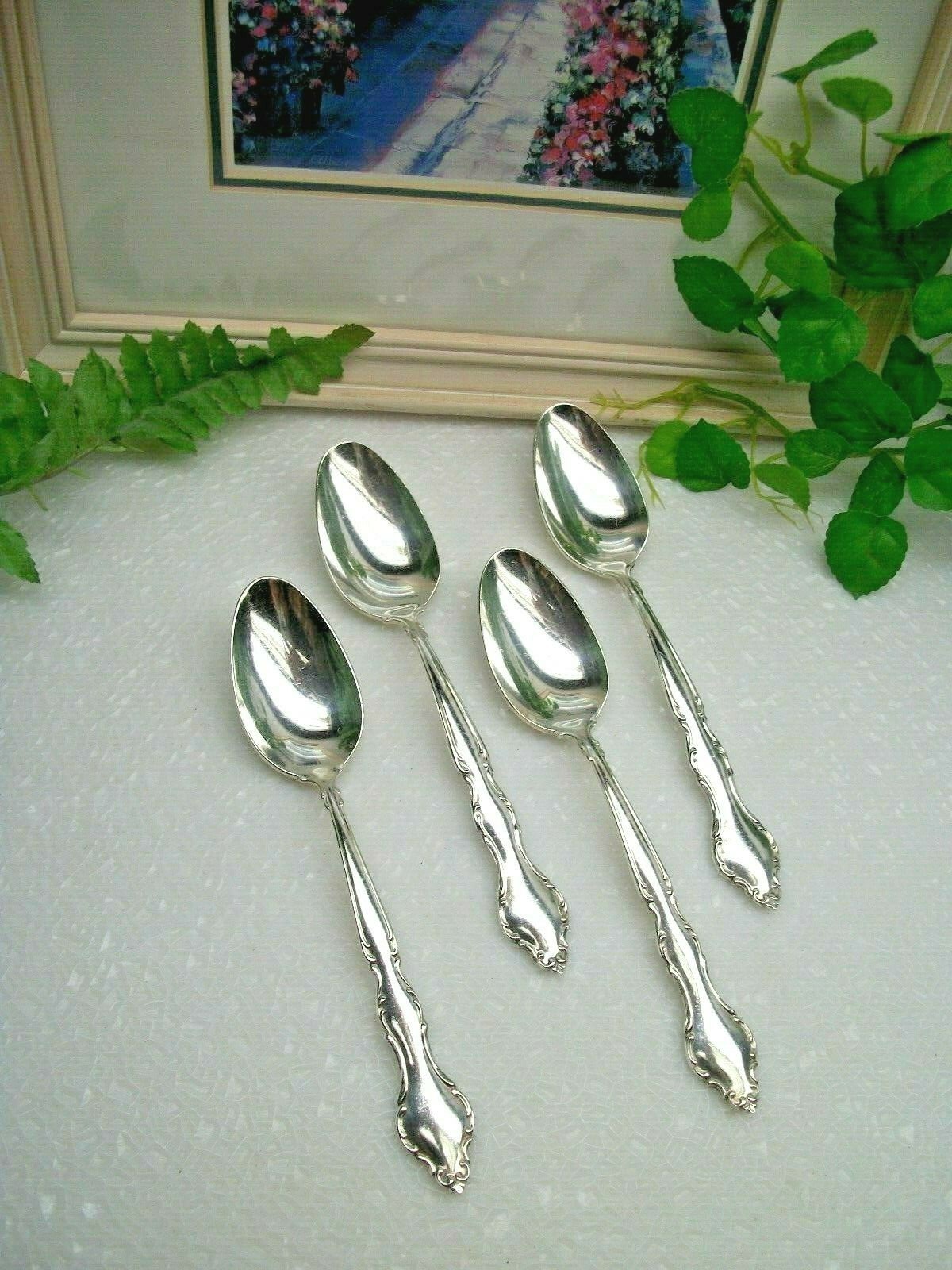 4 International Deep Silver WAKEFIELD Silverplate Teaspoons 1965