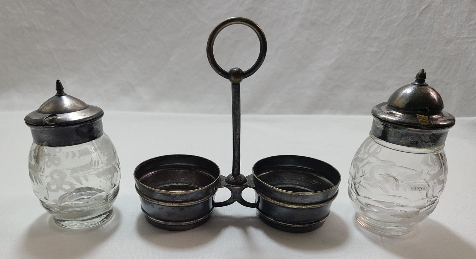 Condiment Set Caddy Silverplate Double (2) Clear Etched Glass Vintage