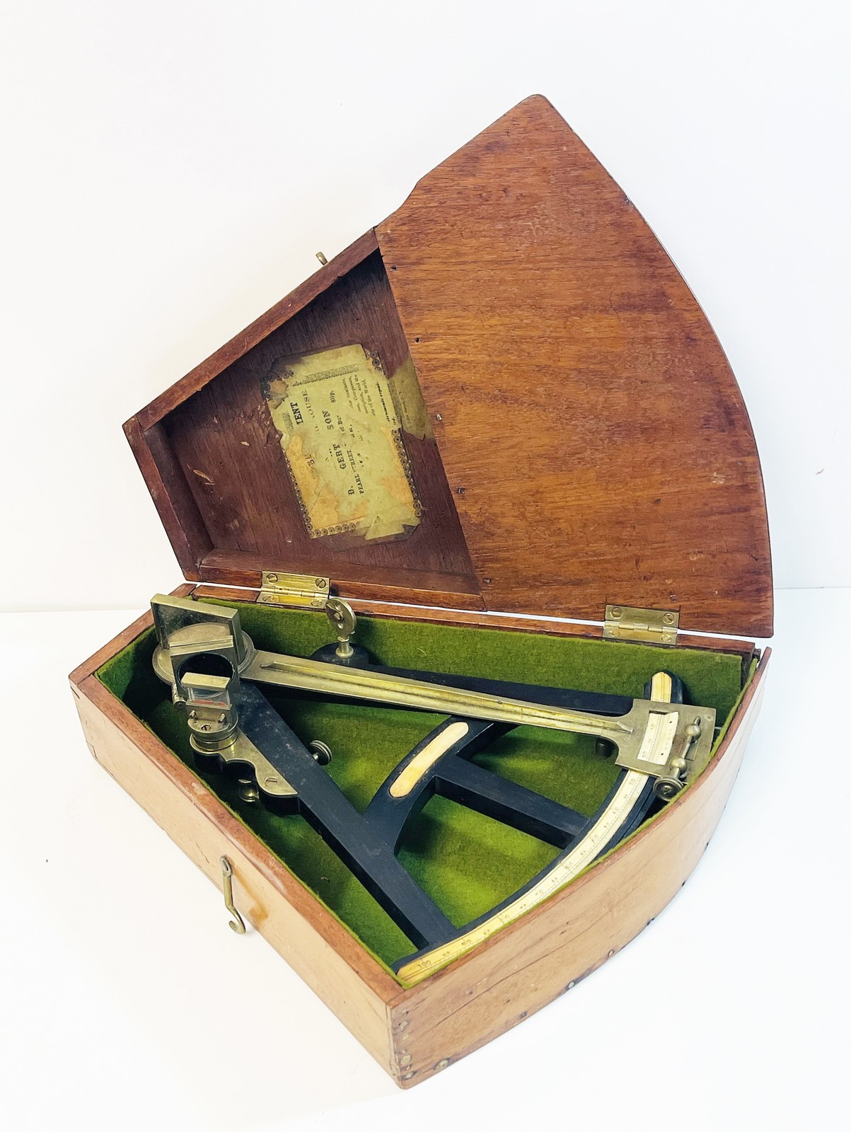 Antique W Harris & Co London Ebony Brass Maritime Octant w/ Case 19th C