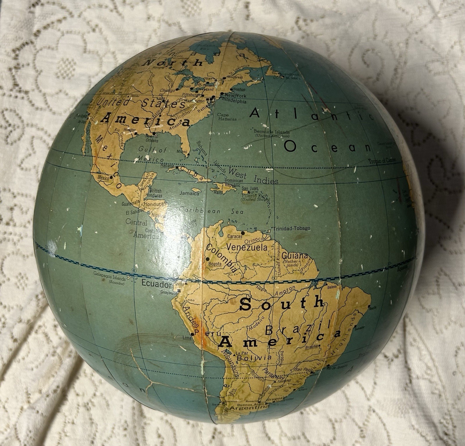 Vintage Denoyer-Geppert Econocraft Basic 1966 Globe 19” Dia. No Stand