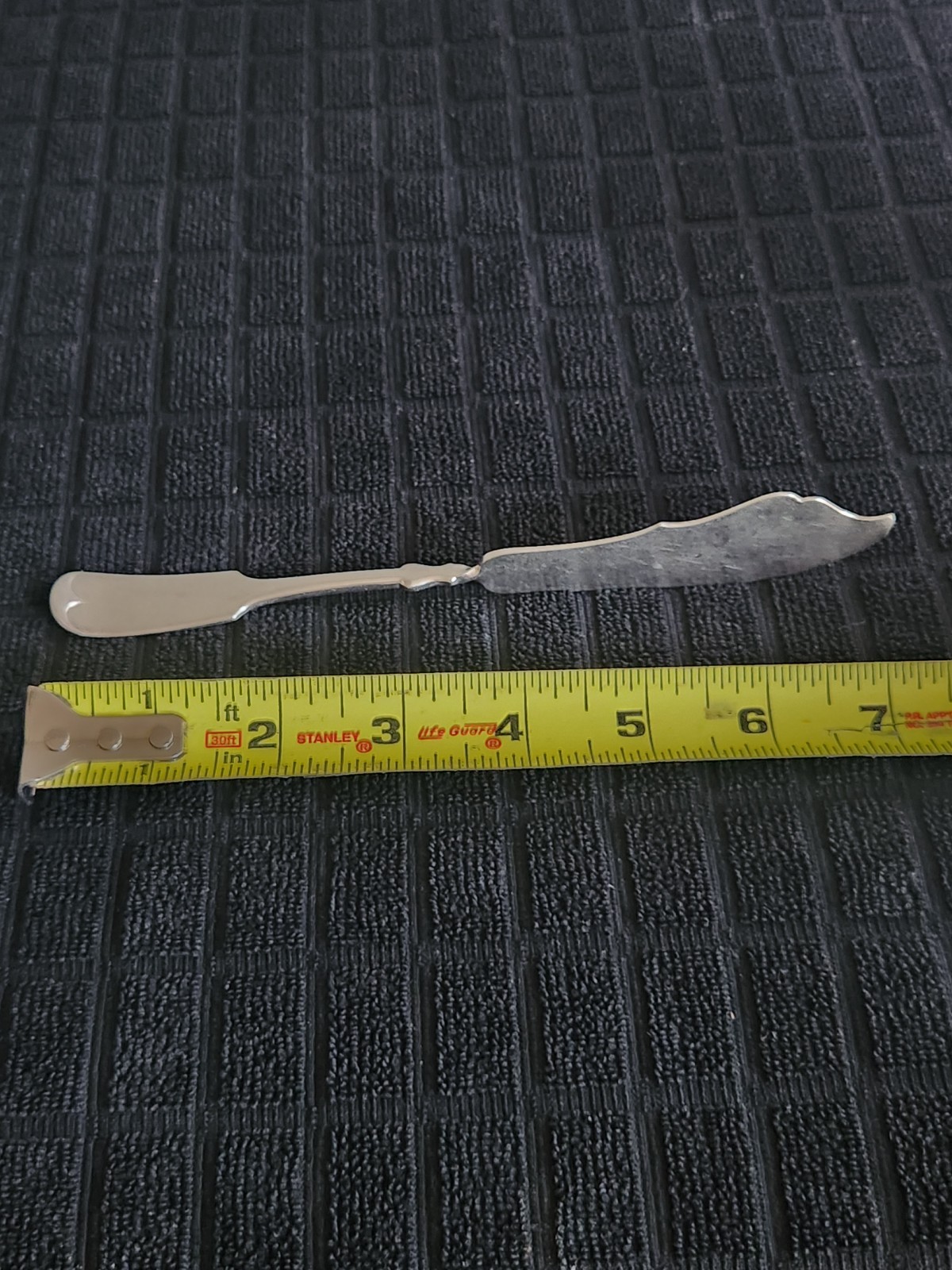 Vintage Tipped Silverplate Flat Twisted Handle Butter Knife International Silver