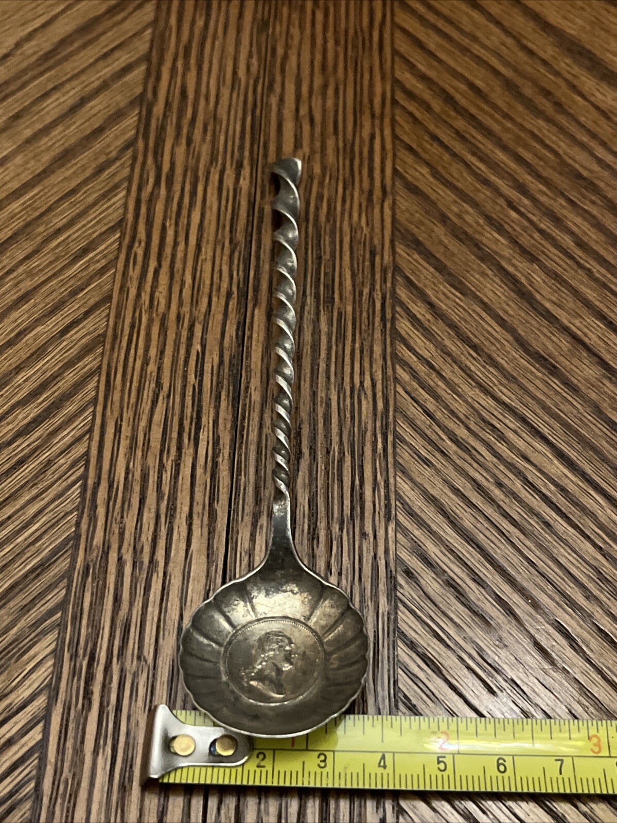 Antique George Washington Sterling Spoon Born 1732 Died 1799 CHRC Funeral Coin