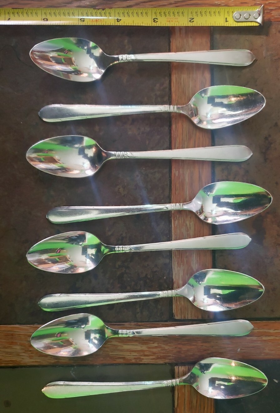✅ LOT OF 8 ONEIDA c1935 BERKLEY SQUARE SILVERPLATED TEASPOONS/TEA 🍵 SPOONS
