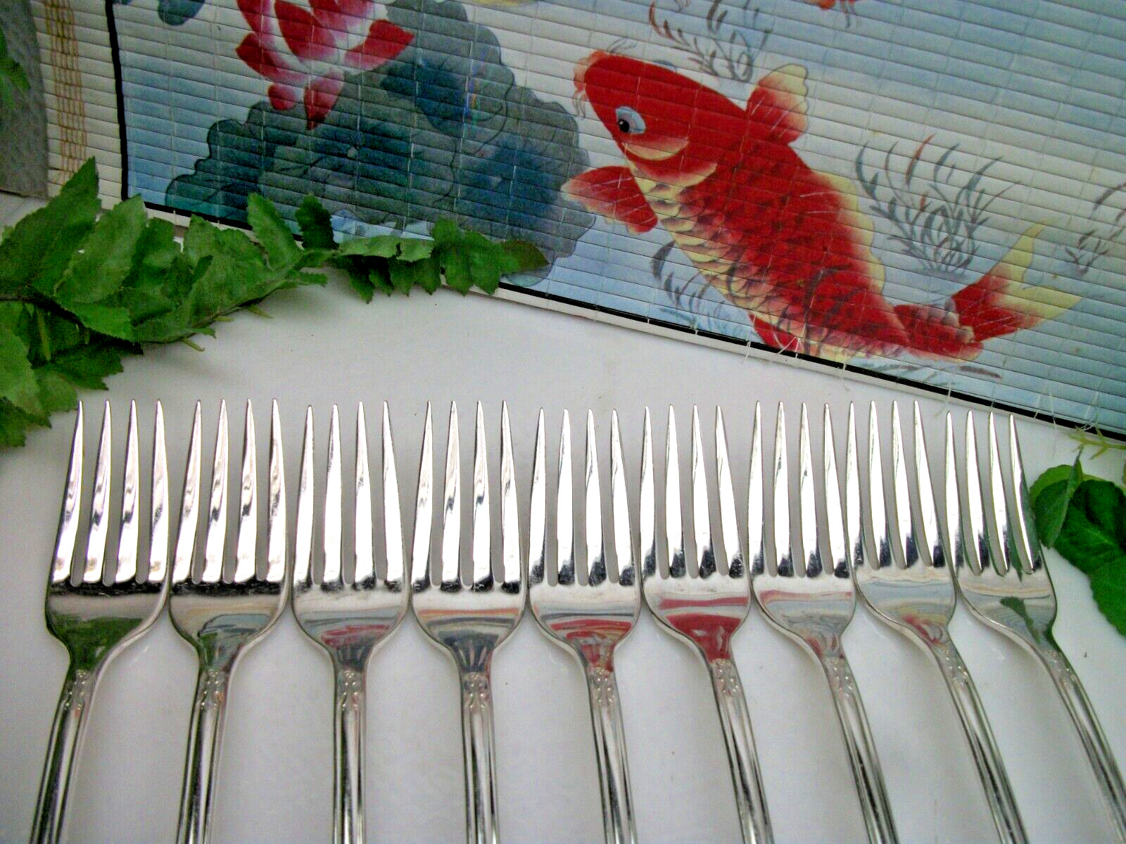 9 International Rogers AVALON Cabin Silverplate Grille Luncheon Forks 1940