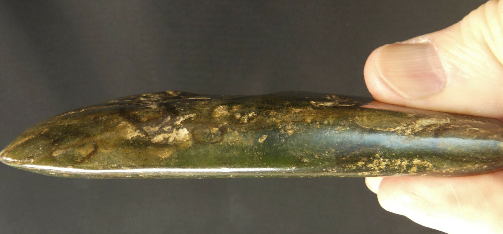 Neolithic Chinese Jade Yue Axe Head Amulet with Large Fire Breathing Dragon