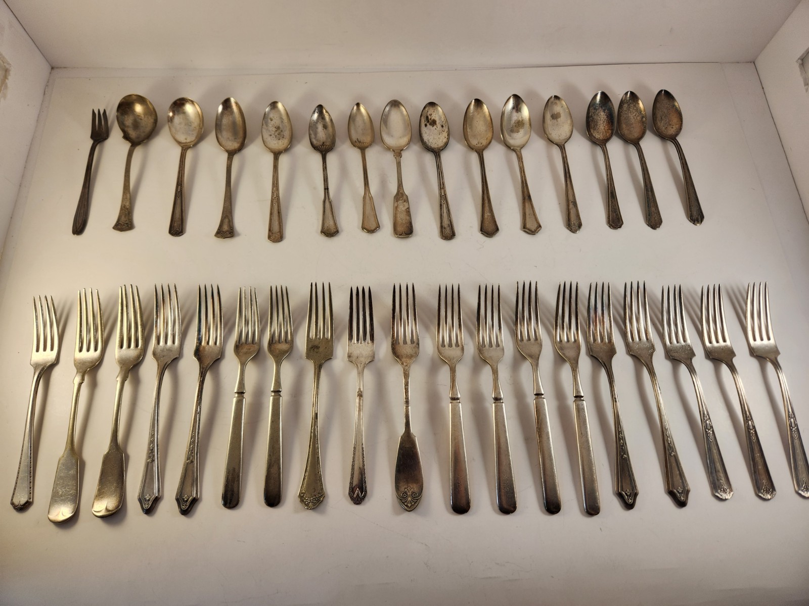 Silver Plated Lot 34 Random Vtg Flatware Spoons & Forks- W M Rogers, Oneida, Etc