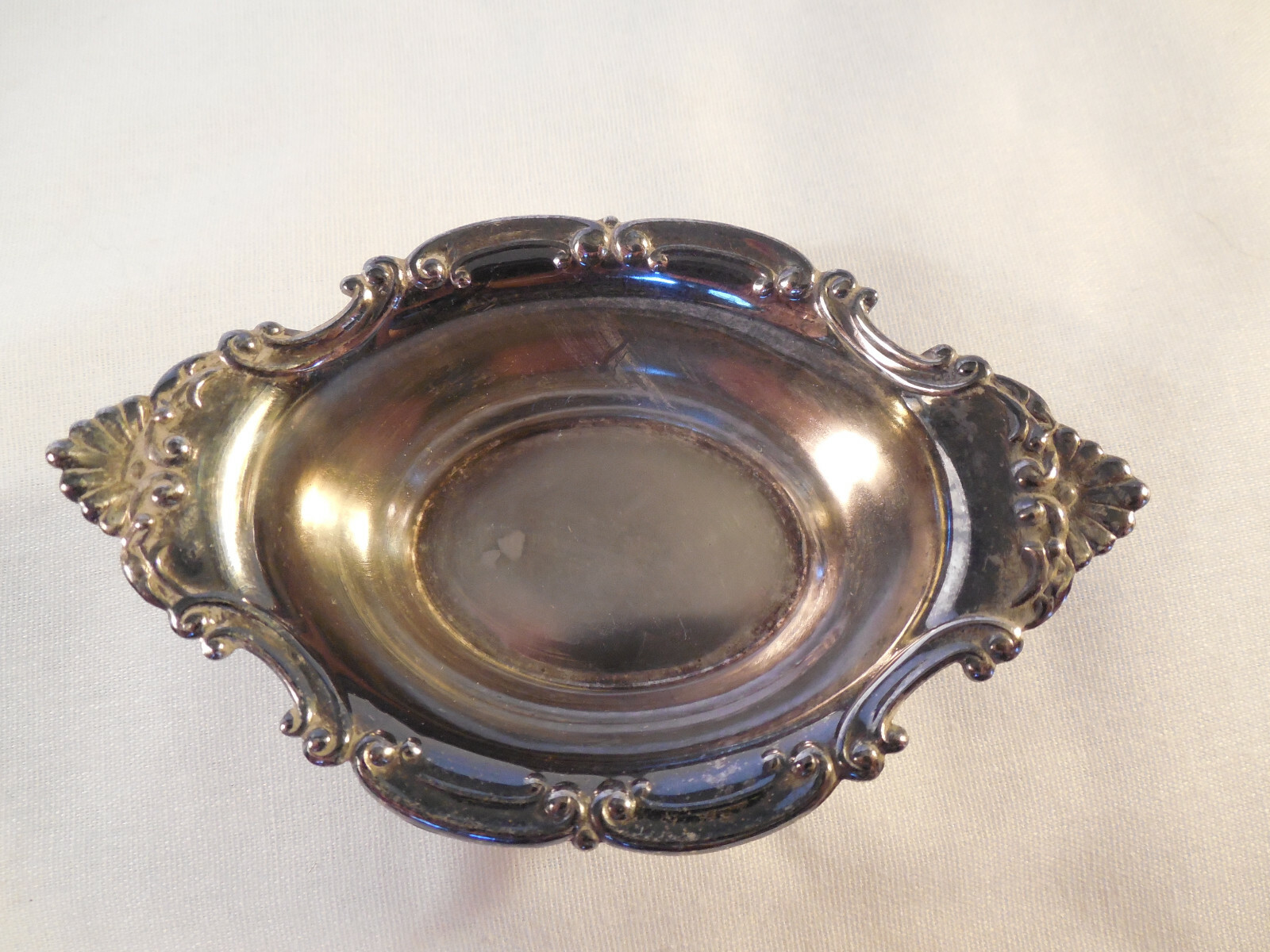 Gorham Strasbourg yc176 silverplate nut dish bon bon bowl Rare!