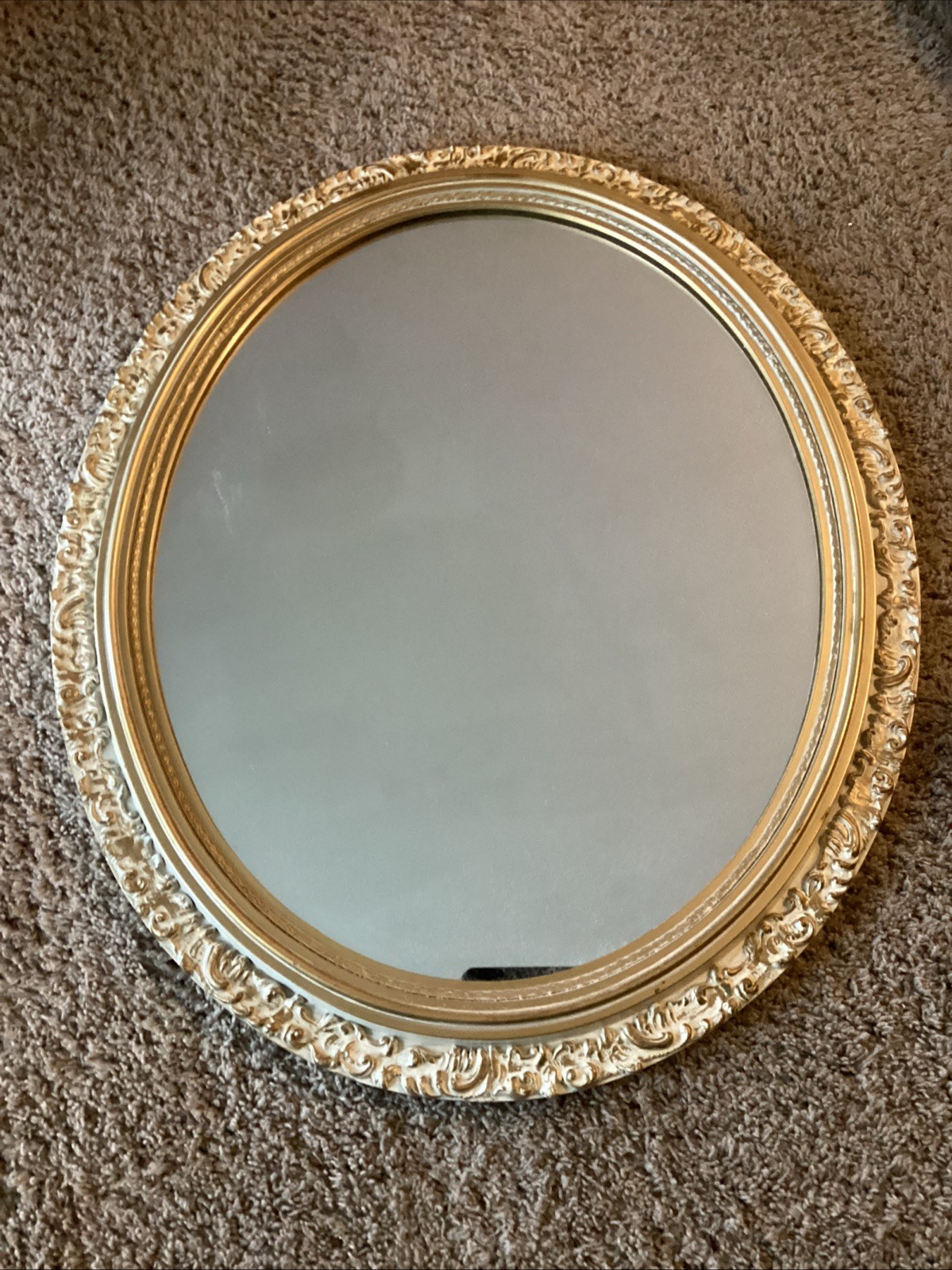 Vtg./Antique Ornate Gold Gilded Gesso Oval Hollywood Regency Mirror 33″ X 27″