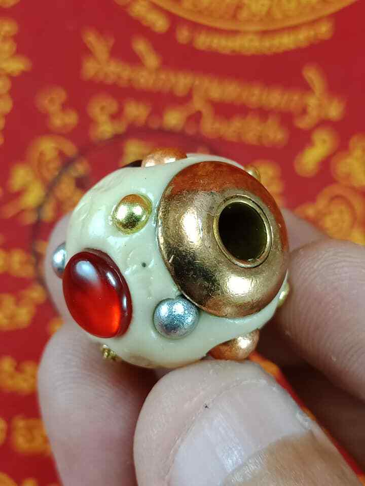 TAKRUT HEALING LEKLAI LP SOMPORN RED GEM HOLY MAGIC GOOD HEALTH LUCK THAI AMULET