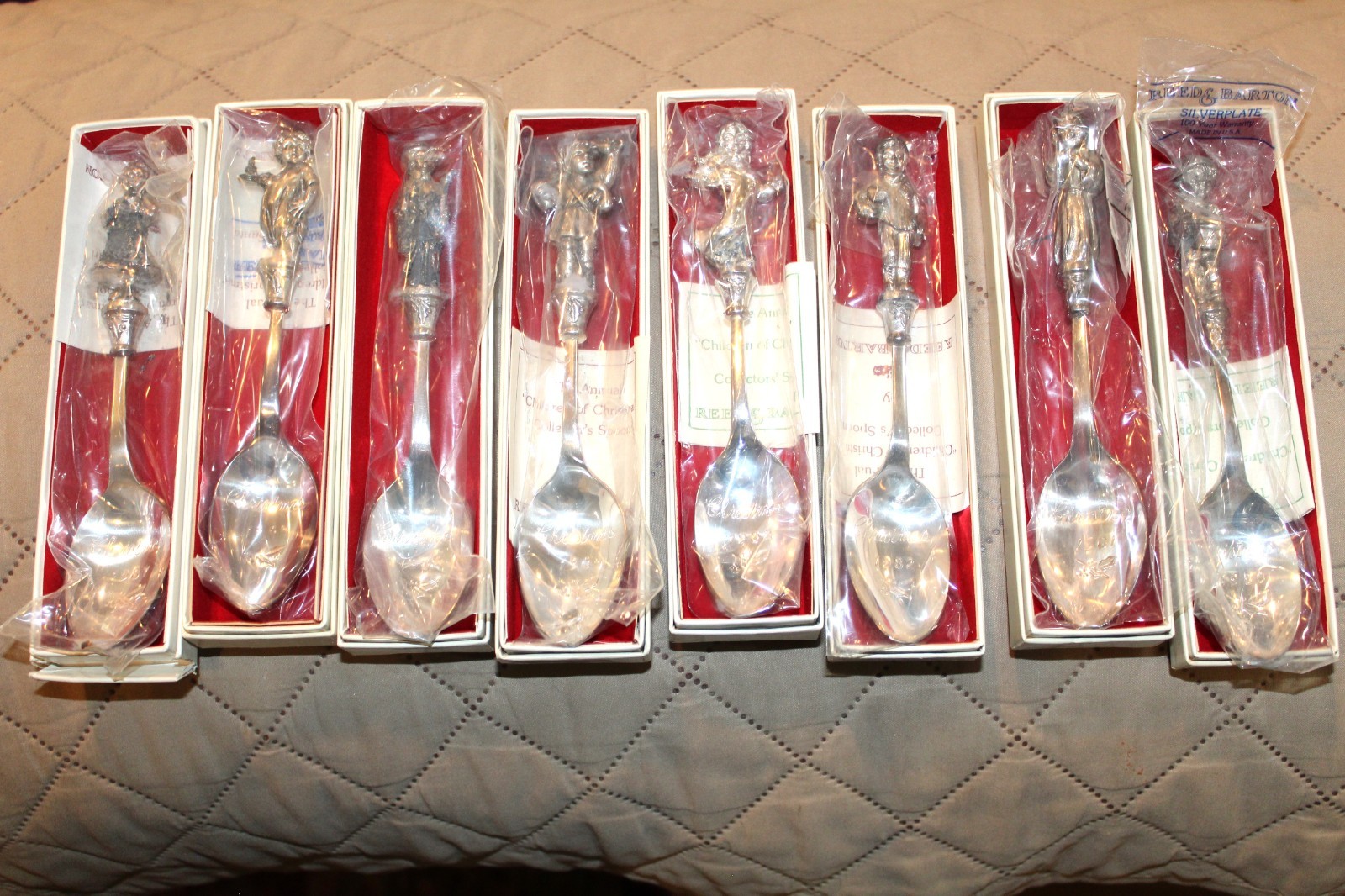 MINT Set 8 Reed & Barton Children of Christmas 6.3″ Silver Plate Spoon 1980-1987
