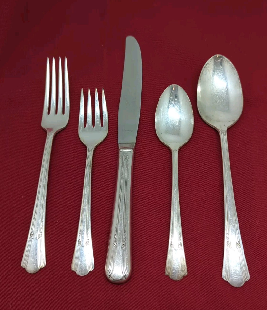 International Lady Betty Silverplate Flatware 48 Pieces 8 Place Settings + Extra