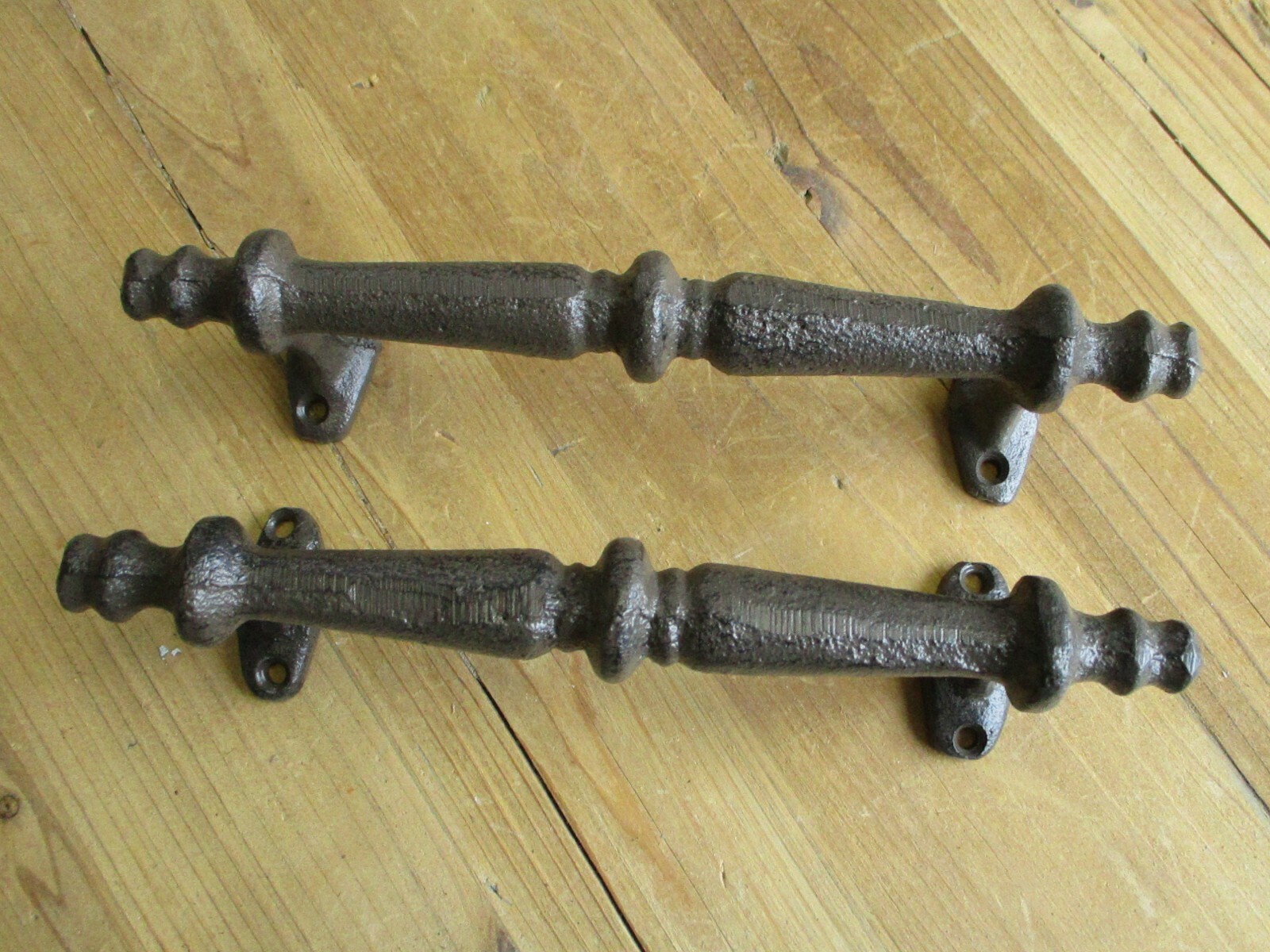 2 LARGE HANDLES RUSTIC CAST IRON BARN DOOR HANDLES SHED GATE PULLS DRAWER FANCY
