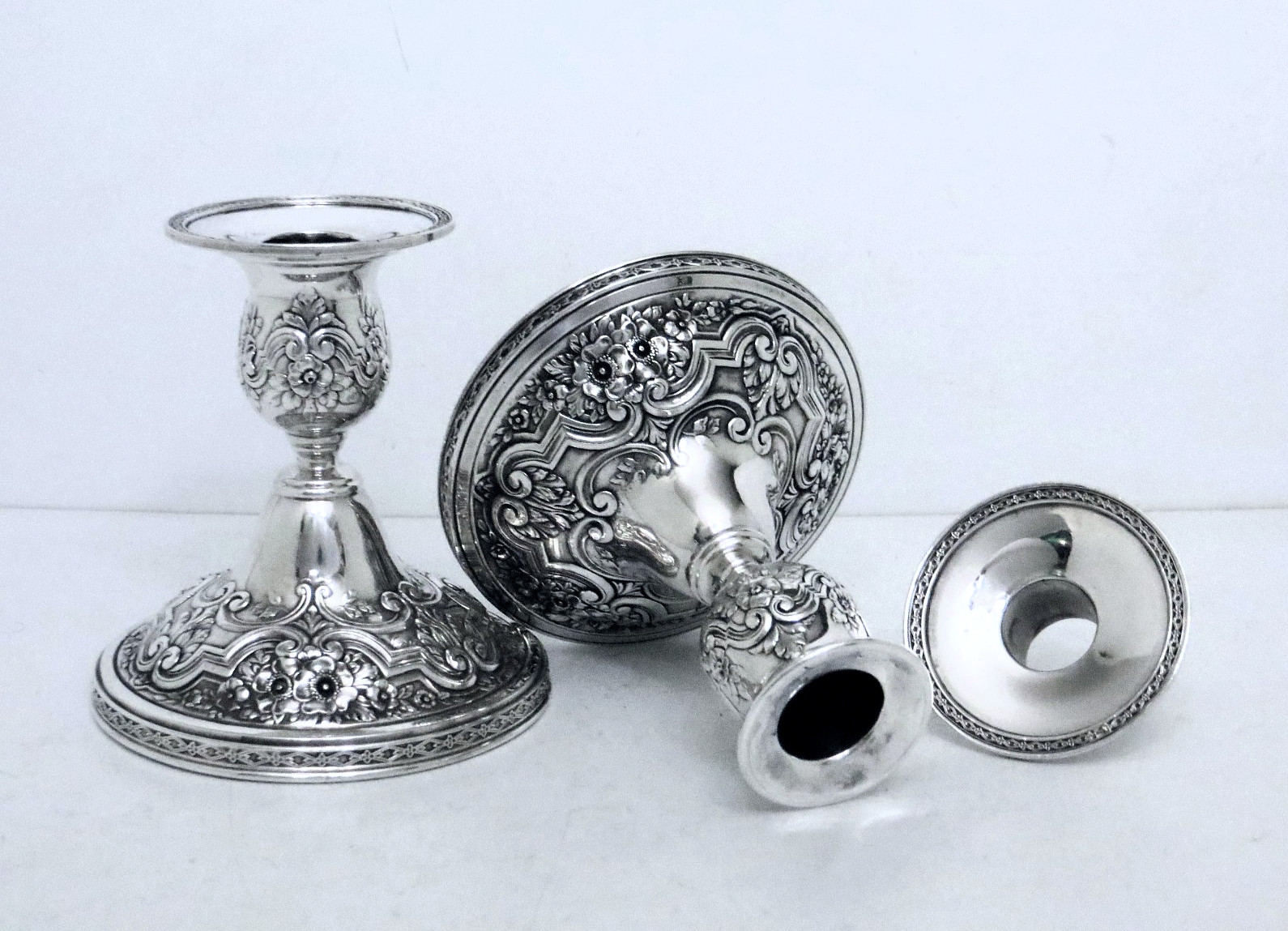 1940 WILCOX SP CO PAISLEY DECO EMBOSSED ORNATE SOLID CONSOLE CANDLESTICKS SET