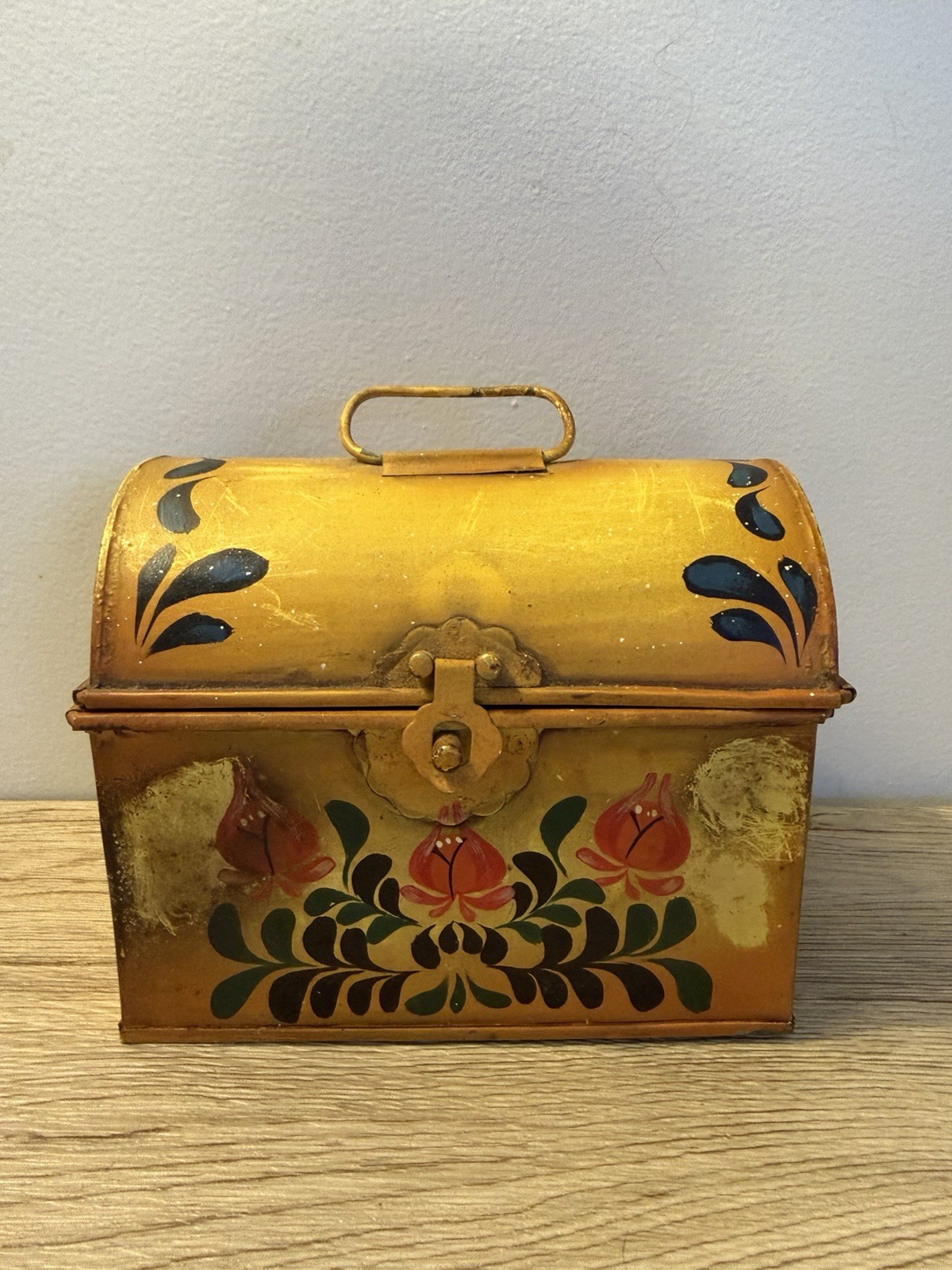 Antique medium hand painted Toleware tin box jewelry trinket swags VTG