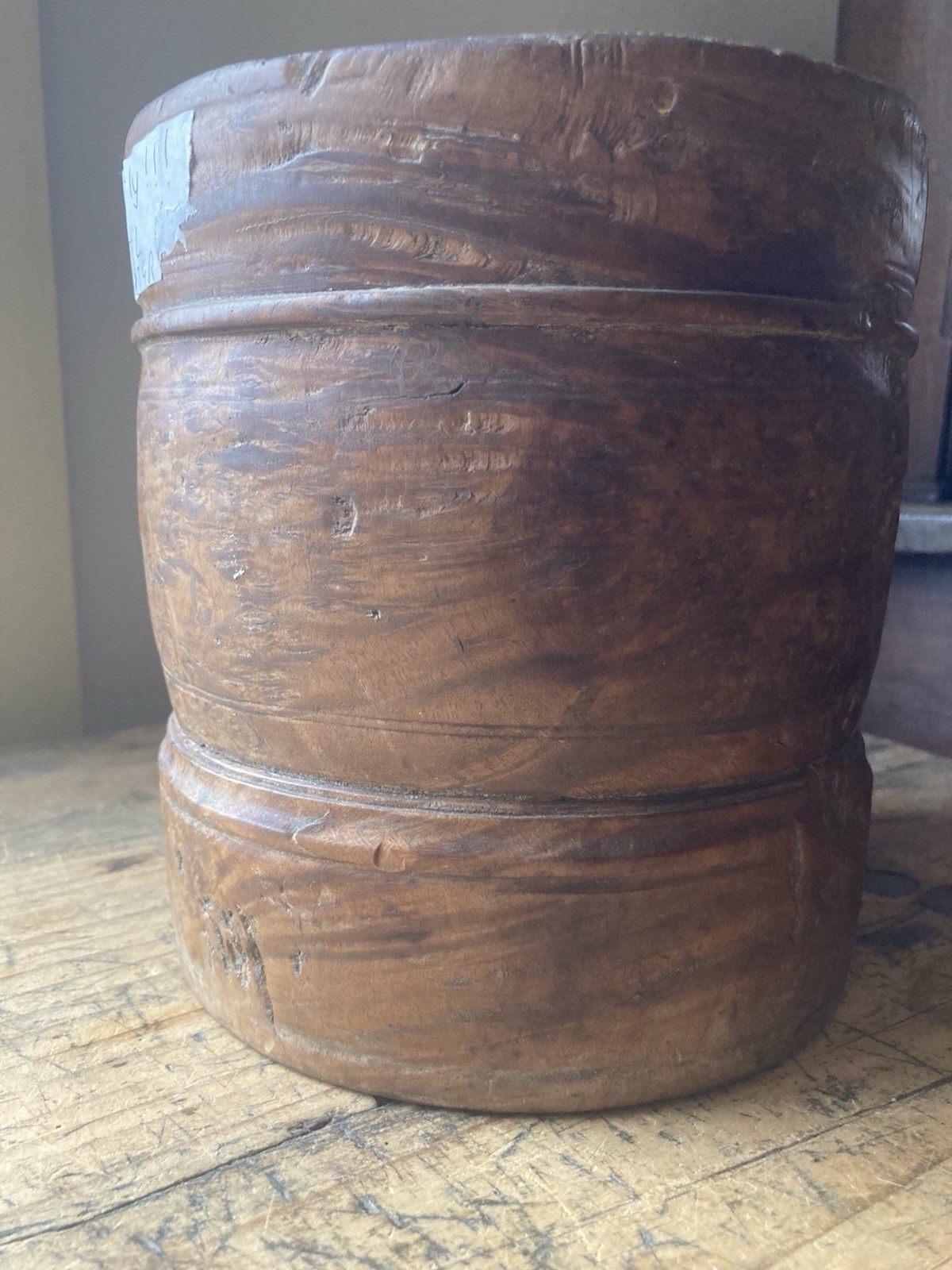Fantastic! Large antique Primitive turned BURL Wooden Mortar