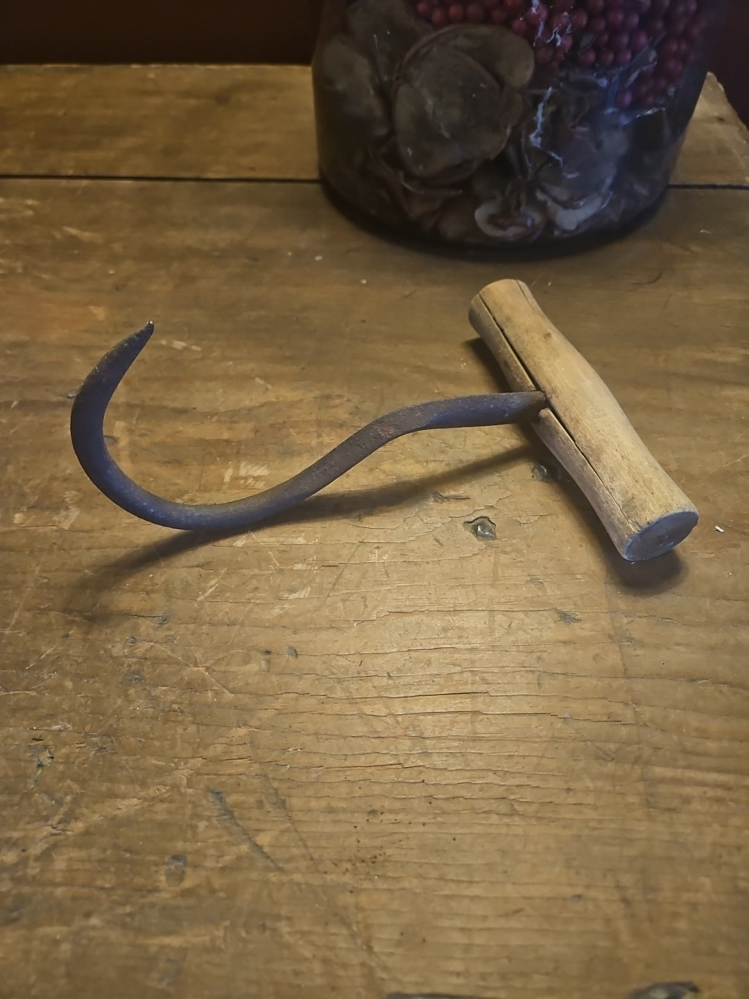 RARE! Antique Vintage Solid Forged Metal Hay Hook 8″