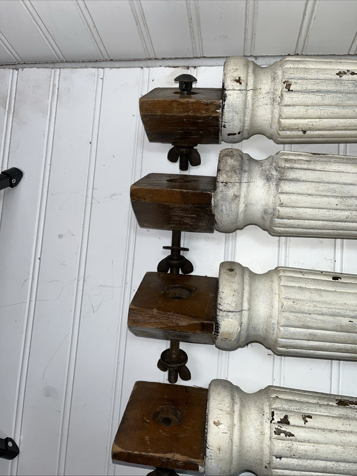 Set of 4 Solid Wood Dining Kitchen Table Legs 28.5″ tall Antique Salvaged