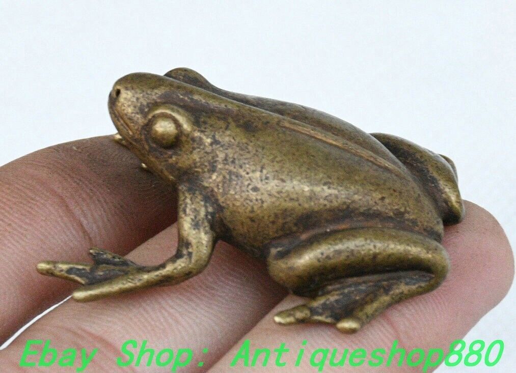 1.5”Rare Old Chinese Dynasty Bronze Common Pond Frog Animal Statue Sculpture