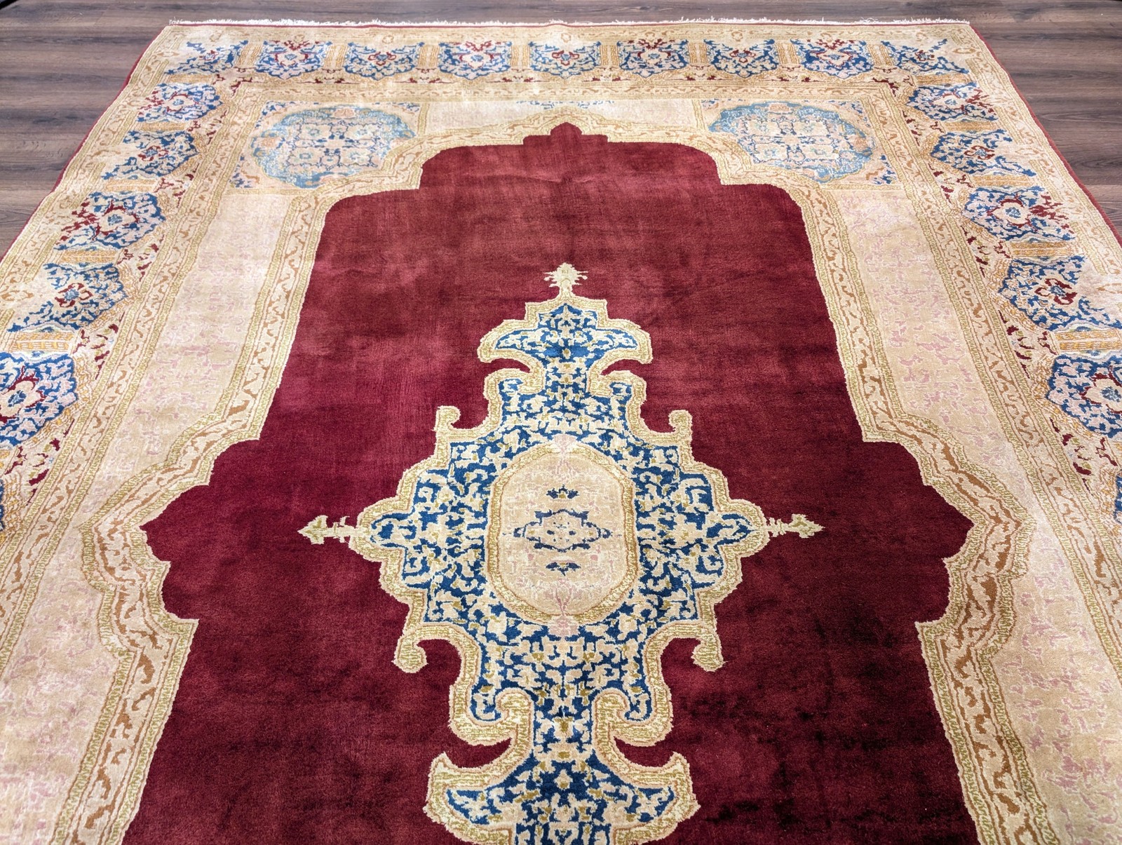 Per’sian Kirman Rug 8×11, Red Semi Open Field, Handmade Wool Carpet