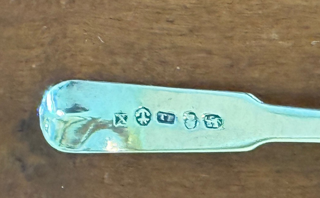 BIRMINGHAM THOMAS BARTLEET – HALLMARKED – SILVER – CONDIMENT SPOON 1818-1824