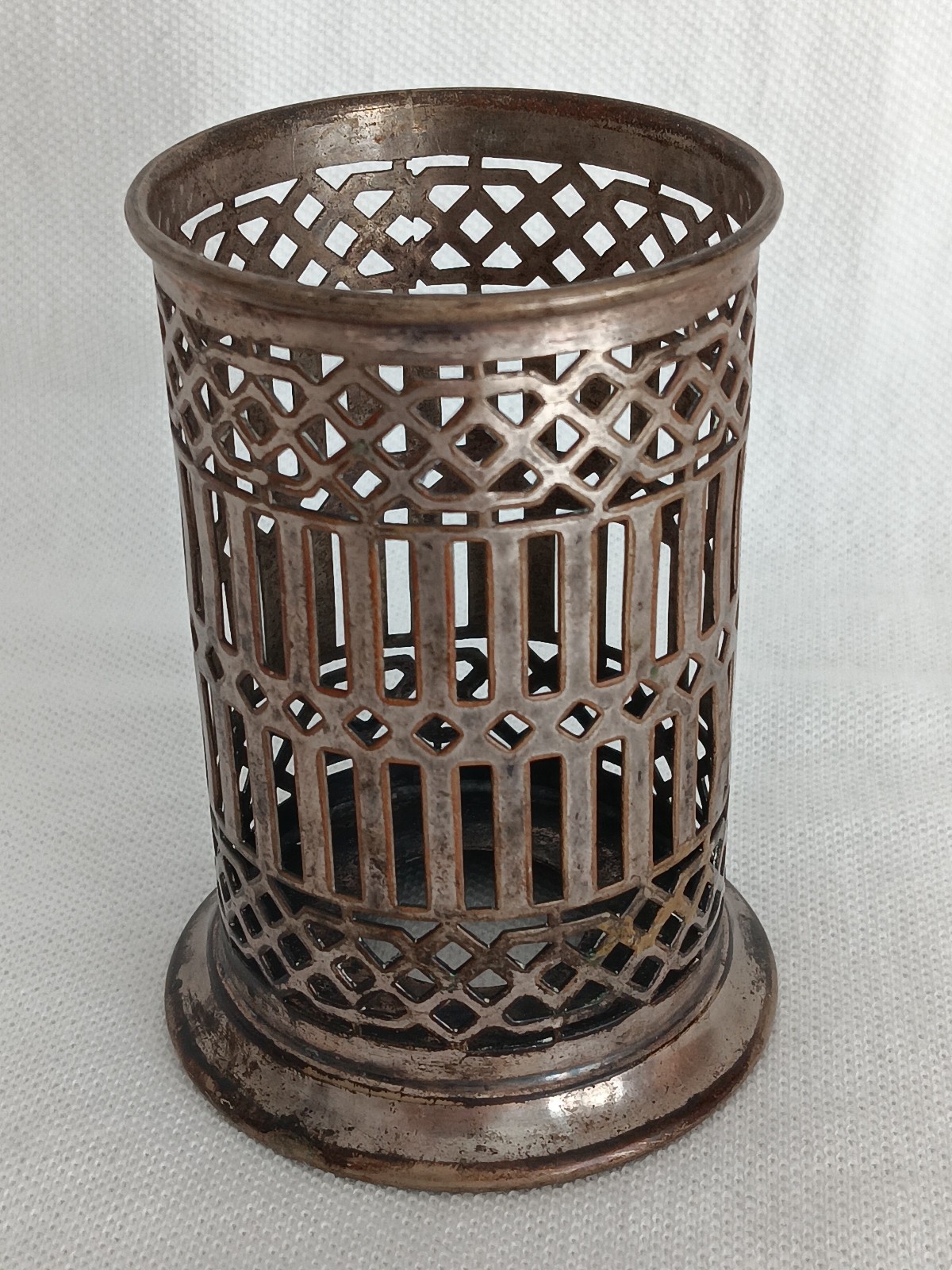 Vintage BERNARD, RICE’S SONS Pierced Silver Plated Vase Holder – EPNS # 6151