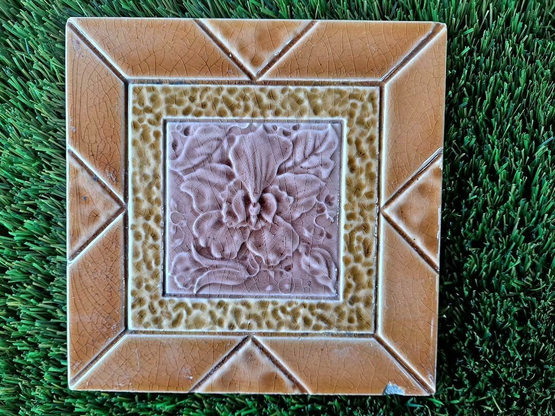 1 Antique Tile .stock item tiles FT6