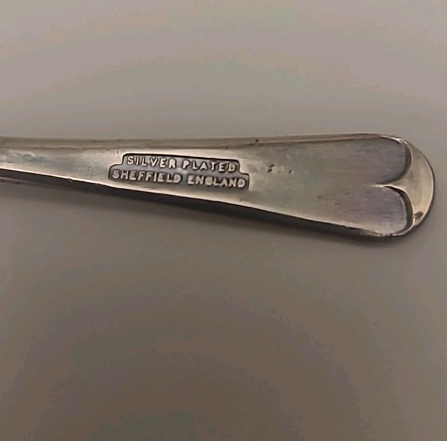 Vintage Silver Plated Shell Design Sugar Spoon Sheffield England