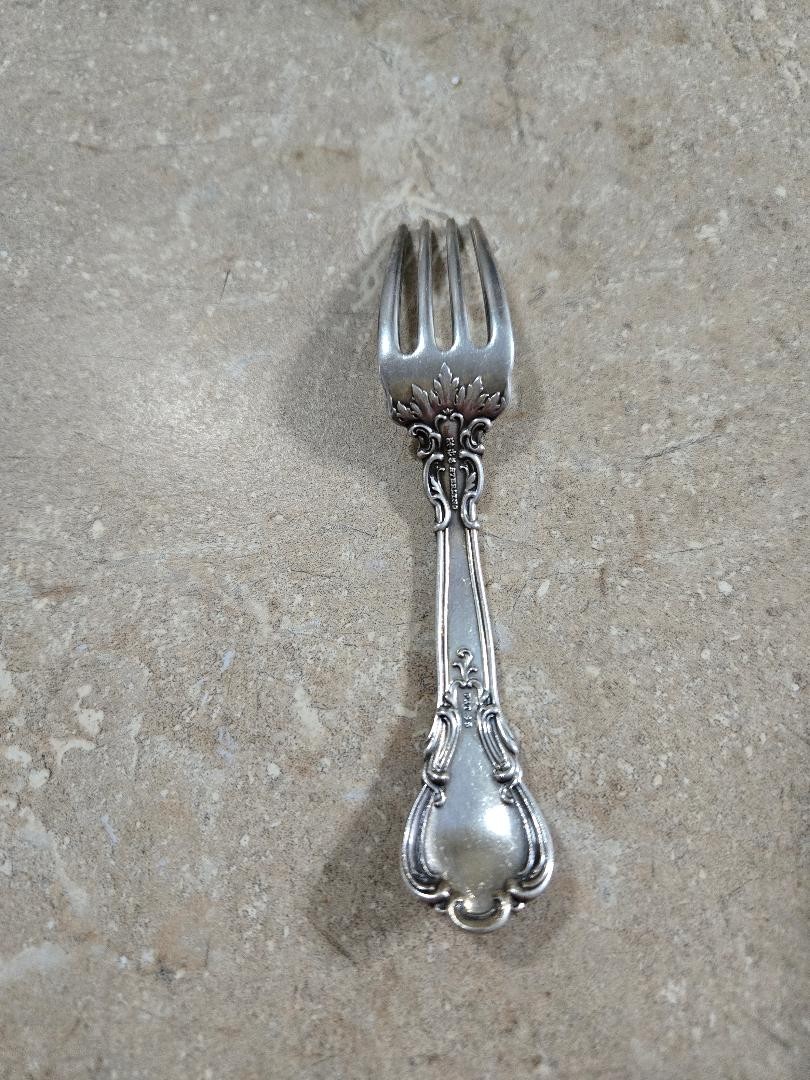 Gorham Sterling Silver Chantilly Pattern Baby Fork 25.8 Gr. No Monogram