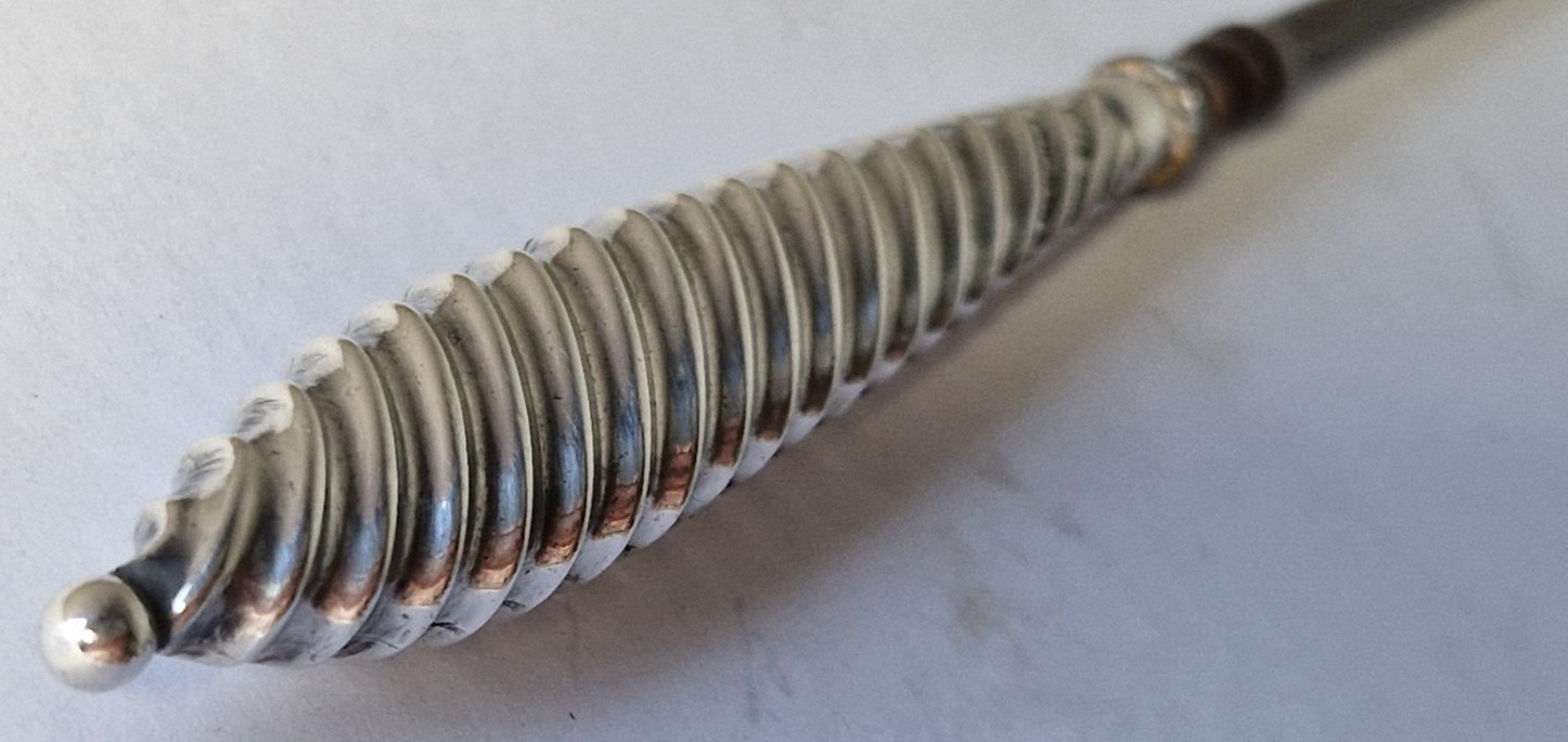 ANTIQUE SILVER BUTTON HOOK HANDLE SPIRAL TWIST BUTTON TOP Adie & Lovekin 1889