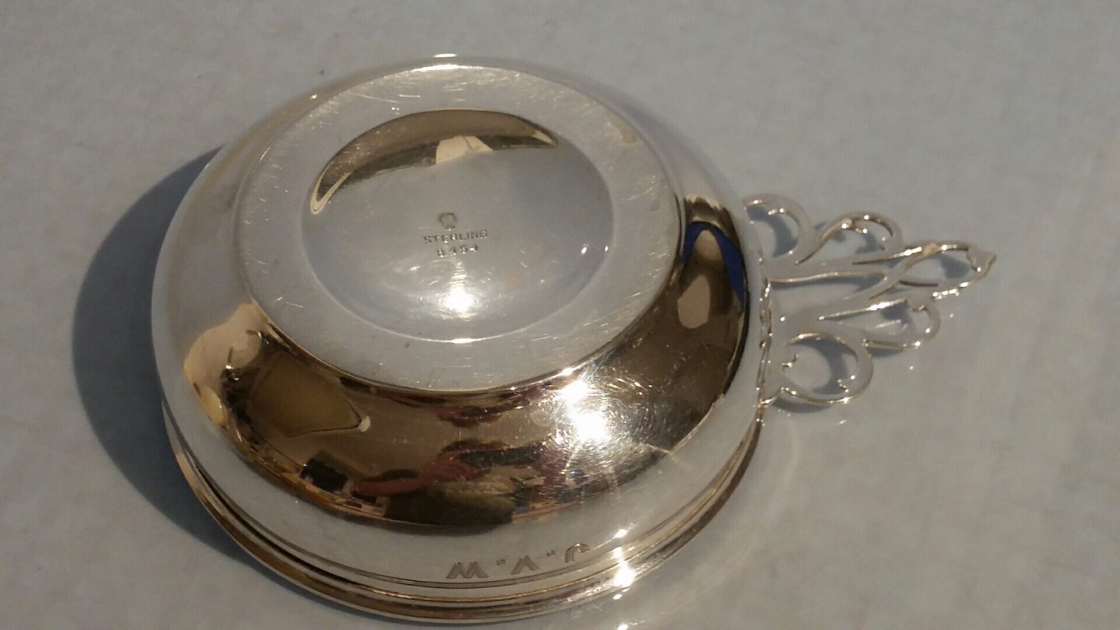 Large deep good quality sterling silver Wine taster, tastevin Paul revere design