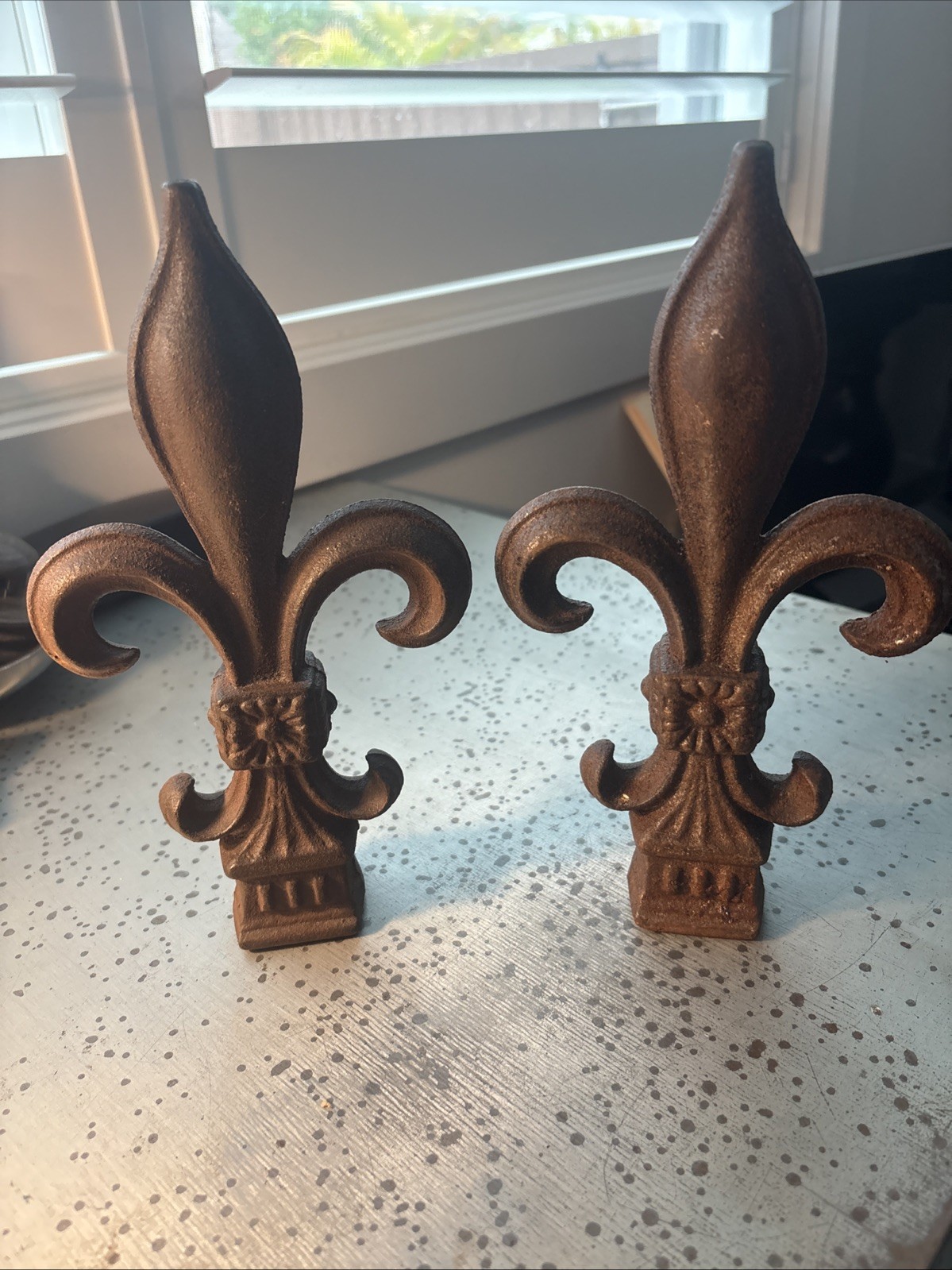 Two Antique Fleur de Lis Finial Cast Iron Fence Topper Fits 1″ SQ. V. Decorative