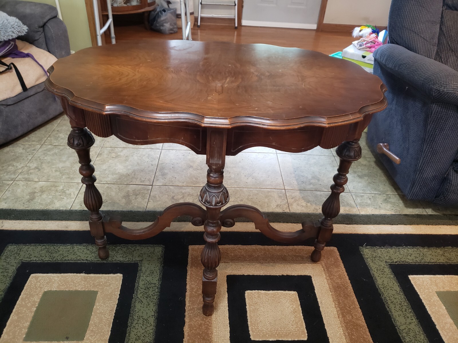 Vintage Parlor Entry Mersman Table #4175 1/2 Inlay Carved Brown 30x36x22
