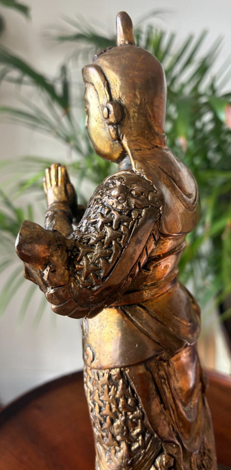 Antique Chinese gilt bronze figure of Buddhist Guardian Weituo Pusa, 23.5cm high