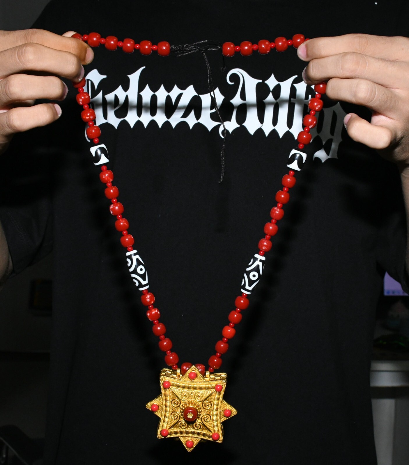 15.3” bronze or agate onyx Dzi perle bouddha boîte pendentif collier